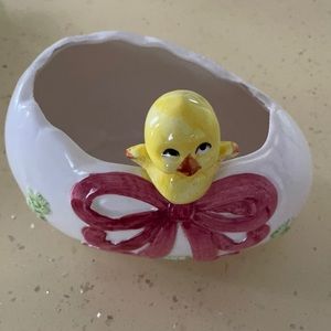 🐣 Vintage chick on egg plant holder. Ceramic.